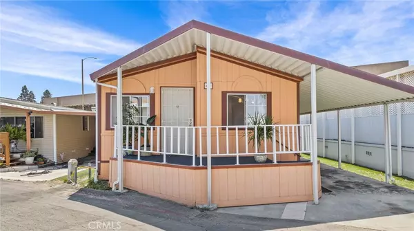 17261 GOTHARD ST #67, Huntington Beach, CA 92647