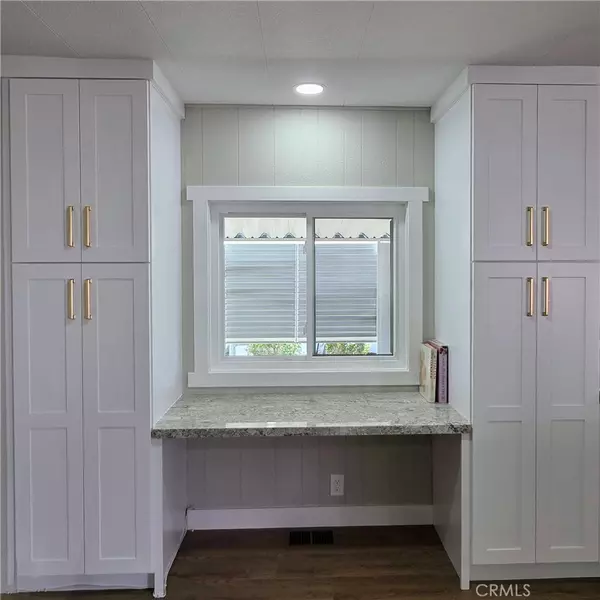 La Habra, CA 90631,620 Lake Ridge Way #45