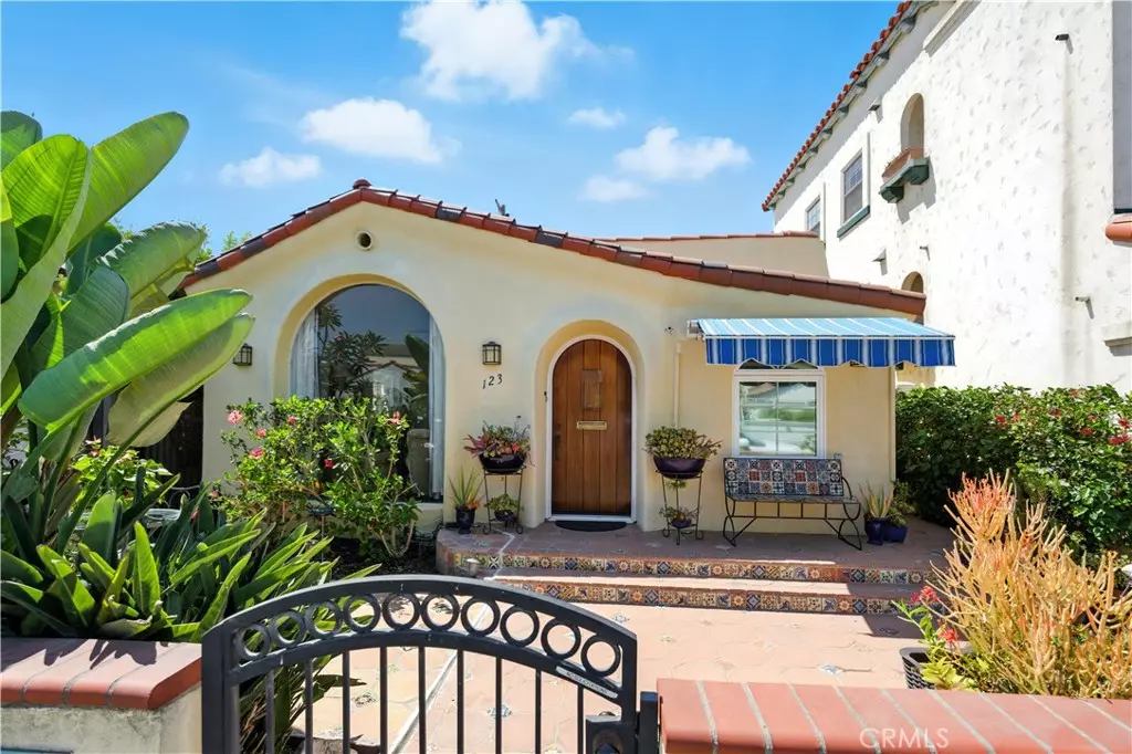 Long Beach, CA 90803,123 Claremont AVE