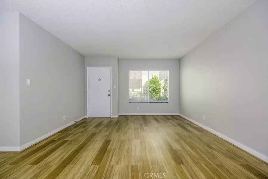 430 Chestnut AVE #101, Long Beach, CA 90802