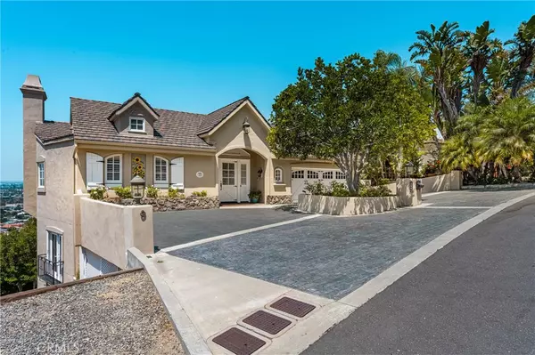 North Tustin, CA 92705,12272 Media Panorama