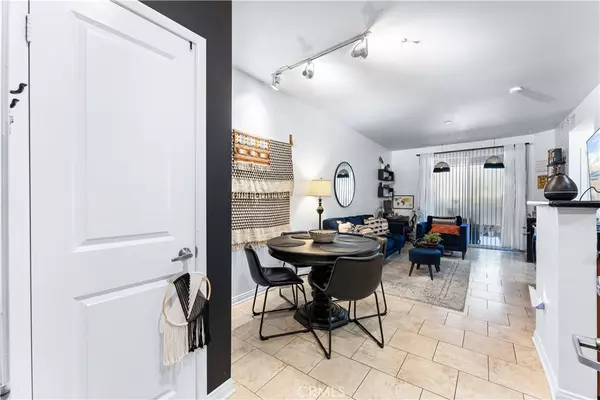 Anaheim, CA 92805,1801 E Katella AVE #1134