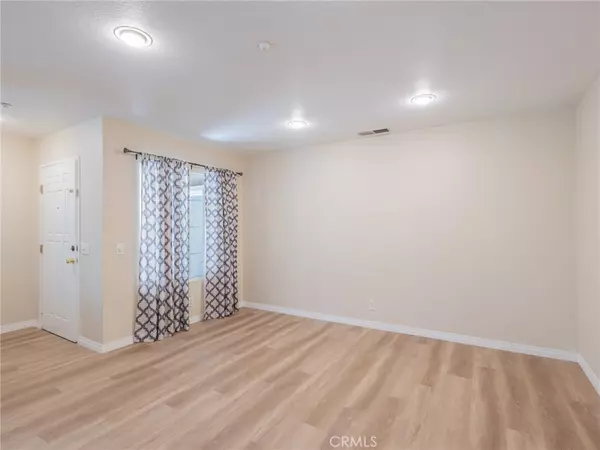 Brea, CA 92823,428 Condor AVE