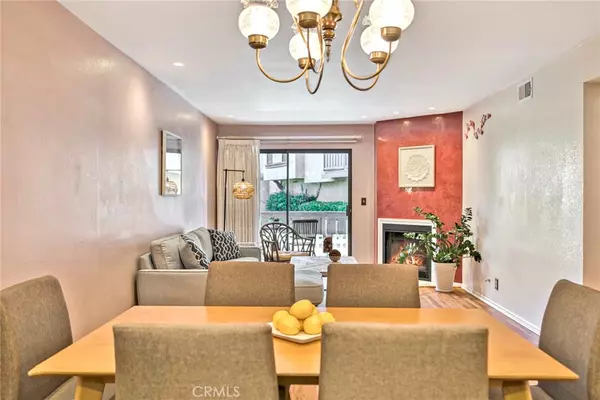 Fullerton, CA 92835,3075 Brea Blvd #13