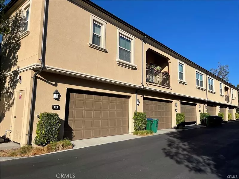 76 Desert, Irvine, CA 92620