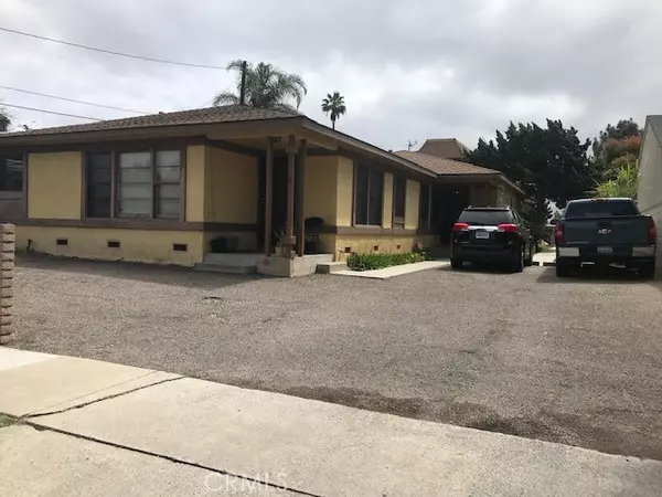 2126 Thurin ST #B, Costa Mesa, CA 92627