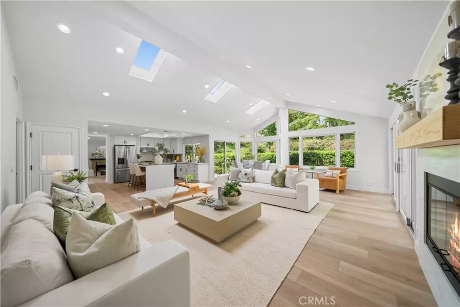 12 Creekside, Irvine, CA 92603
