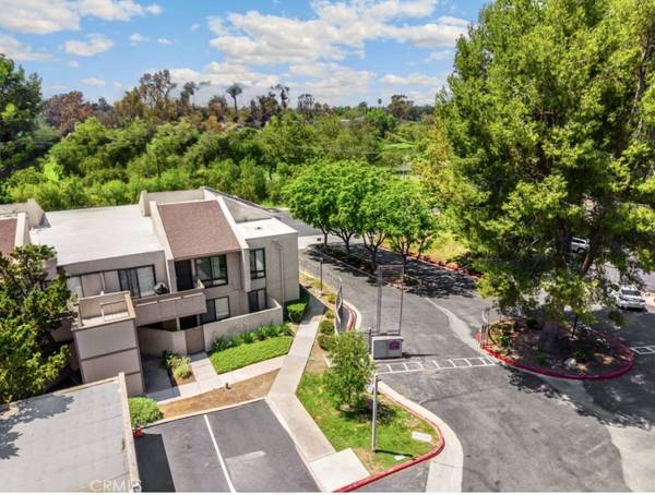 Fullerton, CA 92835,3000 Associated RD #64