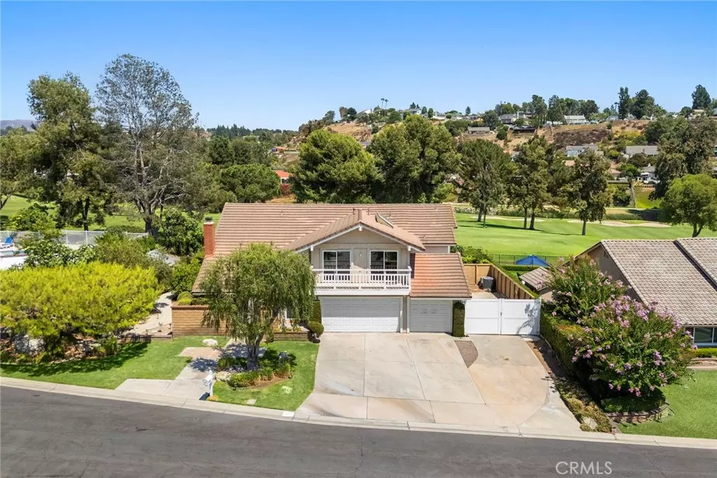 Yorba Linda, CA 92886,6232 Pepper Tree LN