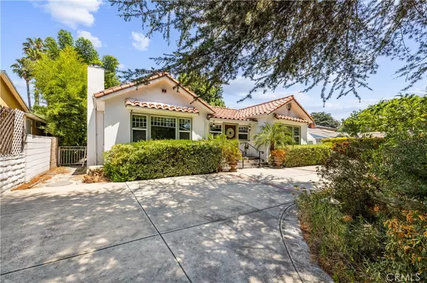 Van Nuys, CA 91401,13621 Erwin ST