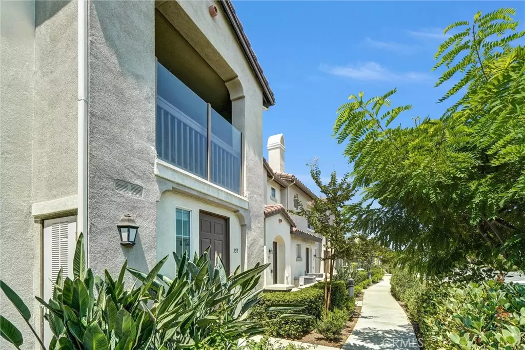 Anaheim, CA 92801,355 N Magnolia AVE