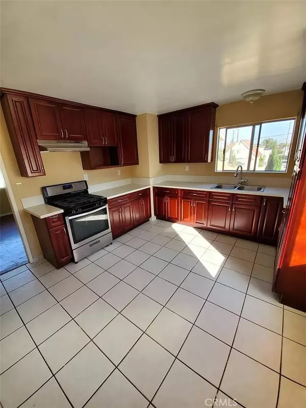 El Monte, CA 91732,4108 El Rovia AVE