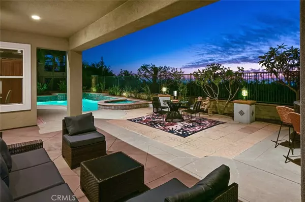 Yorba Linda, CA 92886,17265 BLUE SPRUCE LN