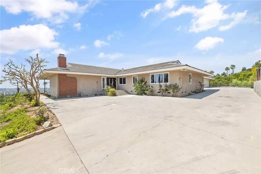 1281 Mayapan RD, La Habra Heights, CA 90631