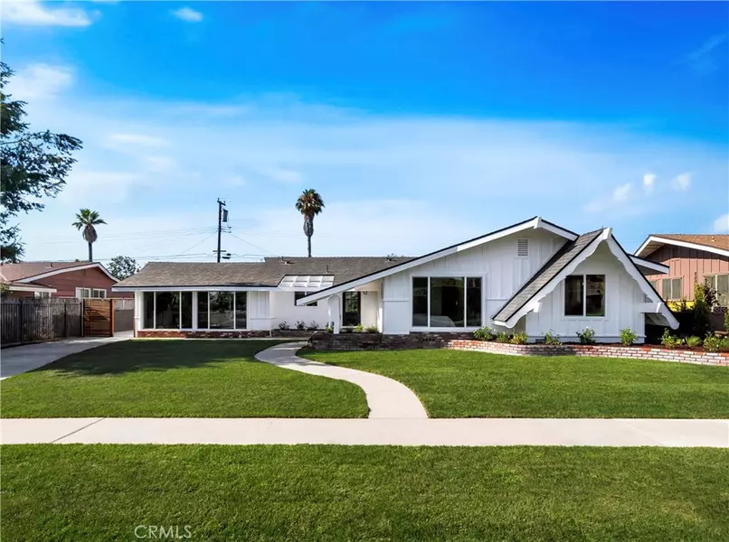 2613 W Chanticleer RD, Anaheim, CA 92804