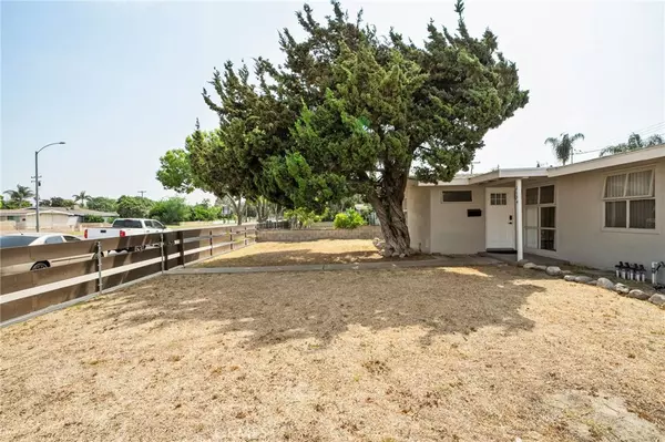 Anaheim, CA 92801,2134 West La Palma Ave