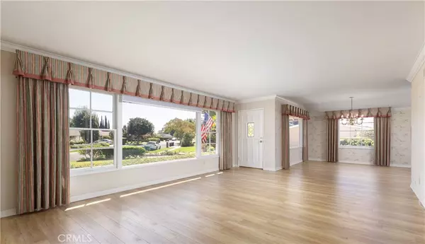 Santa Ana, CA 92705,17991 Lassen Drive