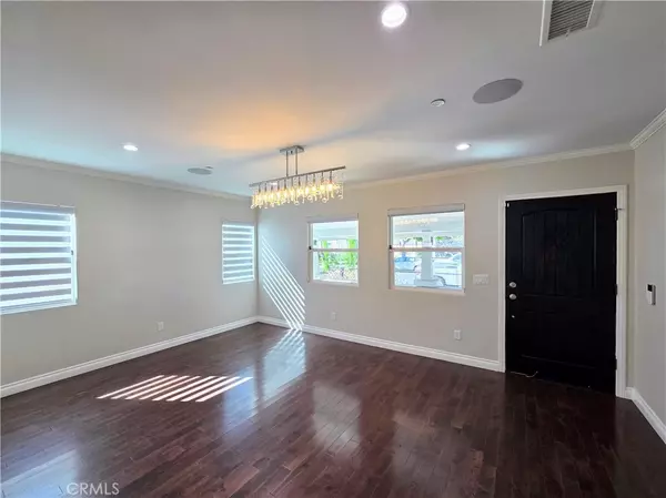 Downey, CA 90242,7939 Quill DR