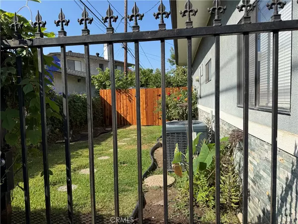 Whittier, CA 90601,5302 Carley AVE #B