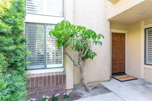 Fullerton, CA 92835,675 Colonial CIR