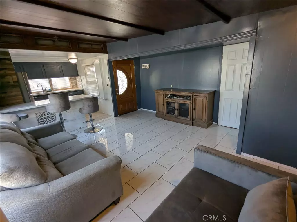 Torrance, CA 90501,23701 S Western #247