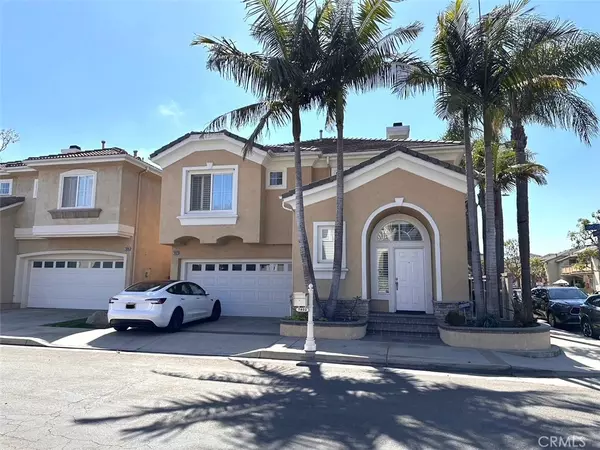 7802 Orchid DR, Huntington Beach, CA 92648