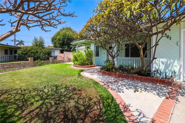 Long Beach, CA 90815,6361 Deborah St.