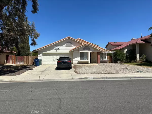 2627 E Avenue Q15, Palmdale, CA 93550