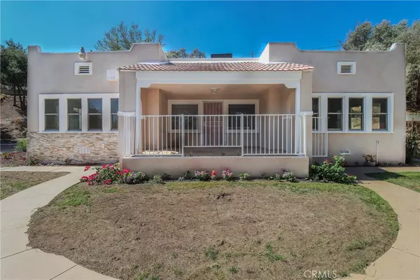 San Bernardino, CA 92405,986 W Marshall BLVD