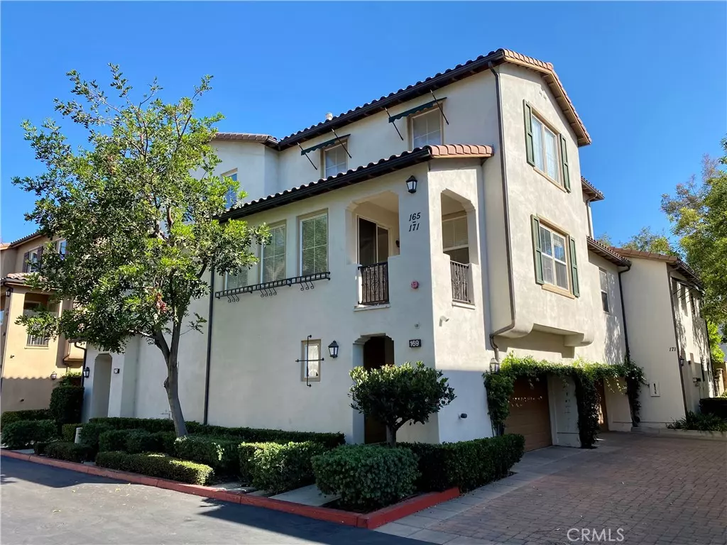 Irvine, CA 92602,169 Lockford