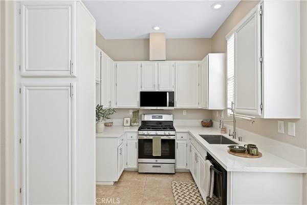 Anaheim Hills, CA 92808,1062 S Romano CT