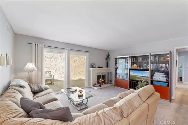 Westminster, CA 92683,5102 Piccadilly CIR