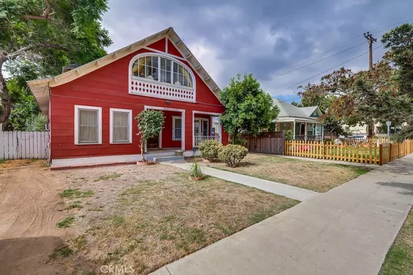 Long Beach, CA 90813,810 N Loma Vista DR