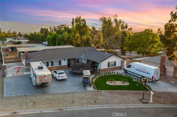 1454 Hilltop LN, Norco, CA 92860