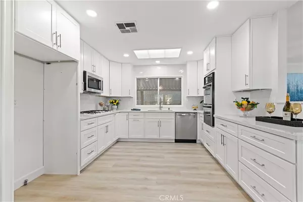 Irvine, CA 92620,5200 Irvine BLVD #210