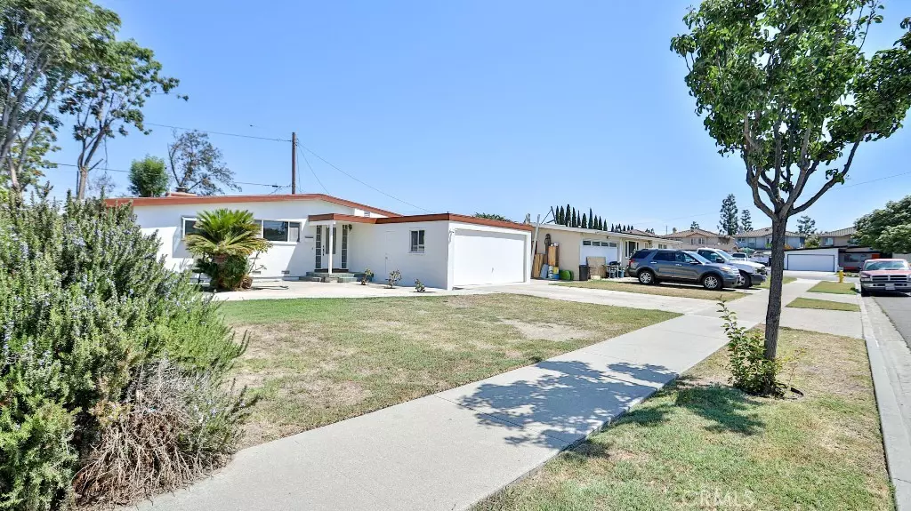 7811 24th ST, Westminster, CA 92683