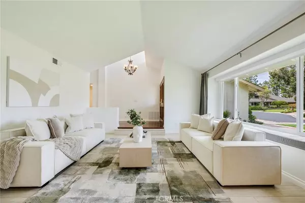 5928 E Bunker Hill AVE, Orange, CA 92869
