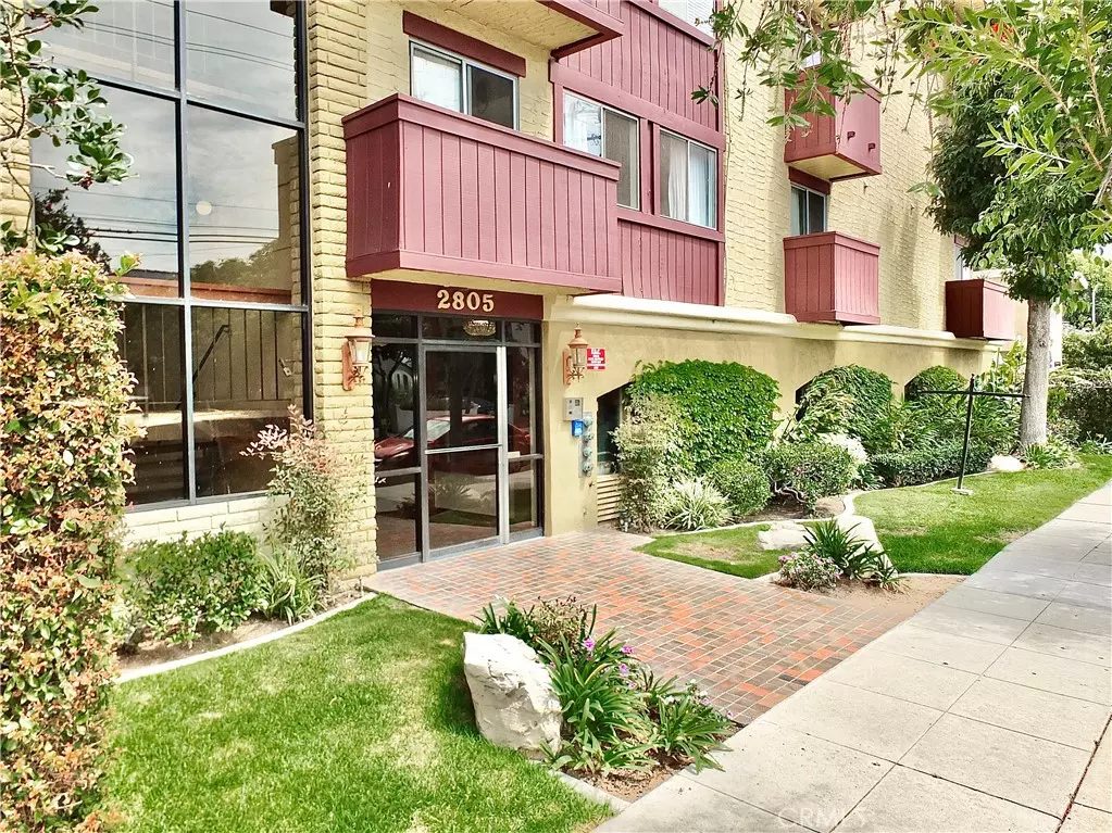 Long Beach, CA 90814,2805 E 3rd Street #10 #10
