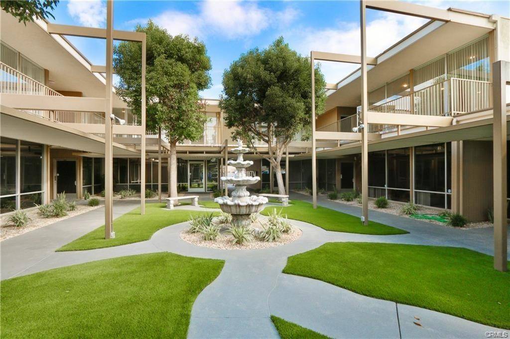 Santa Ana, CA 92705,1535 E 17th ST E #105