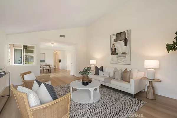 Santa Ana, CA 92701,2039 E Fruit ST