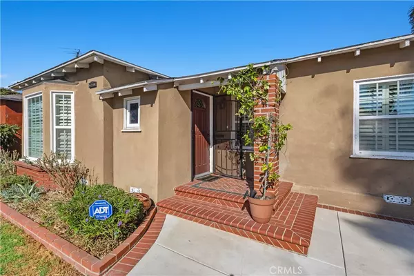 2860 Chestnut AVE, Long Beach, CA 90806