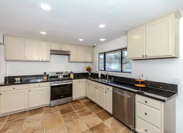 Anaheim, CA 92806,2309 E Sycamore ST