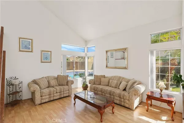 Corona, CA 92878,4848 Feather River RD