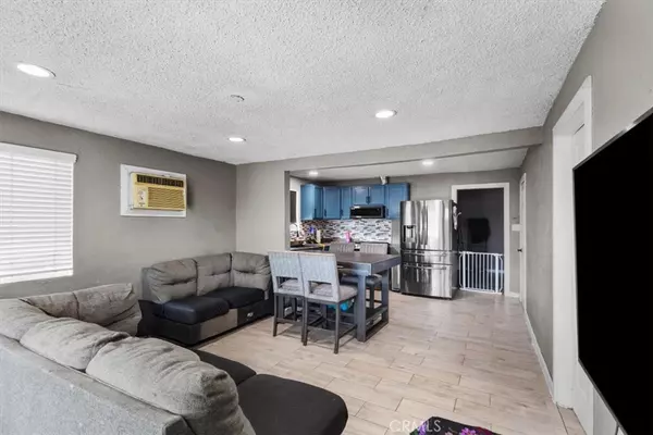 Corona, CA 92879,3715 S Neece ST