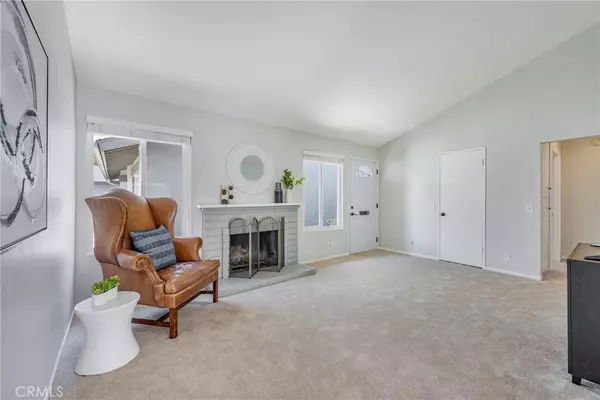 Yorba Linda, CA 92886,20001 Wildwood CT #7