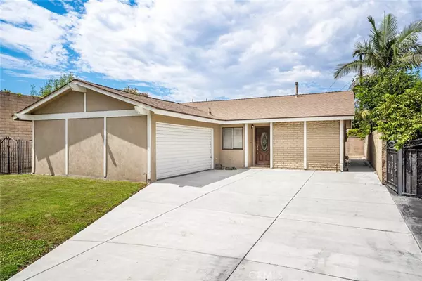 Lakewood, CA 90715,11503 Walcroft ST