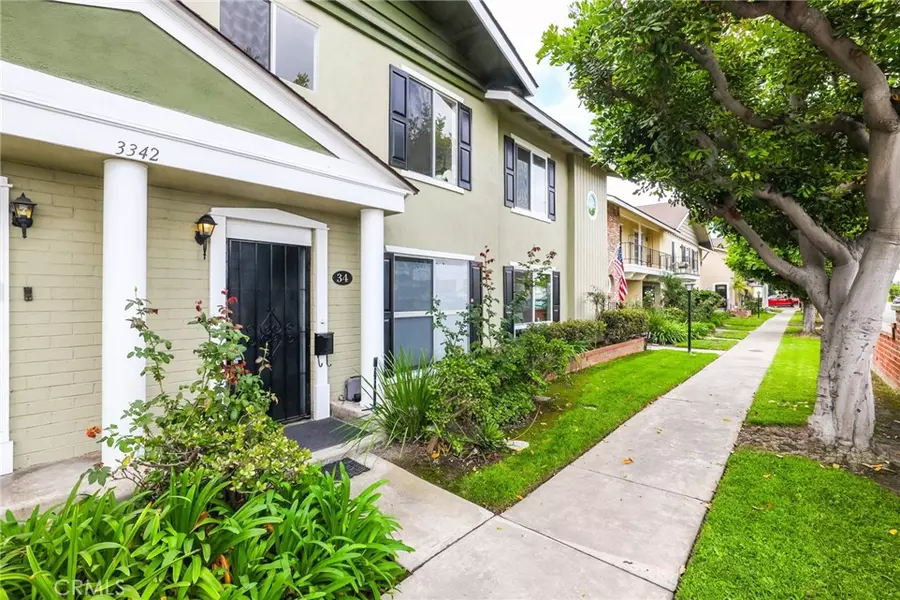 3342 Bradbury Road #34, Rossmoor, CA 90720