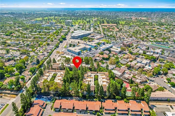 Long Beach, CA 90815,1655 Clark AVE #324