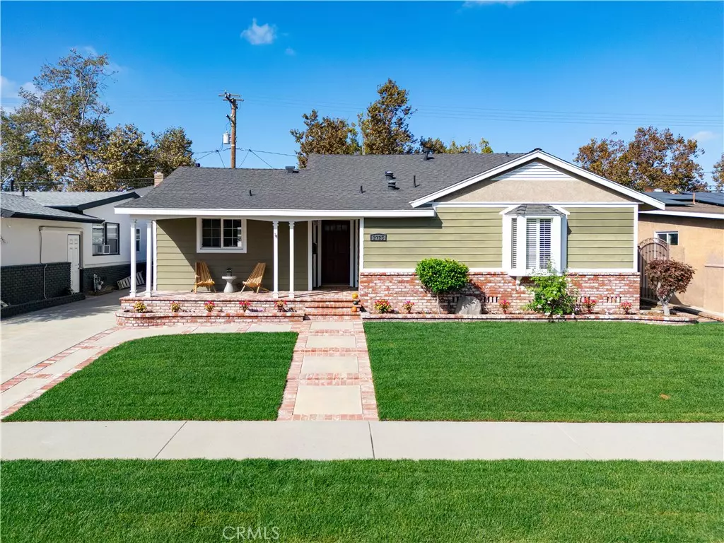 Long Beach, CA 90815,2725 Ladoga Avenue