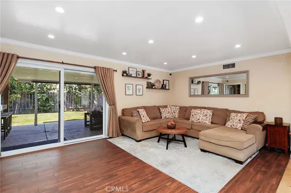Yorba Linda, CA 92886,4831 Briarhill DR